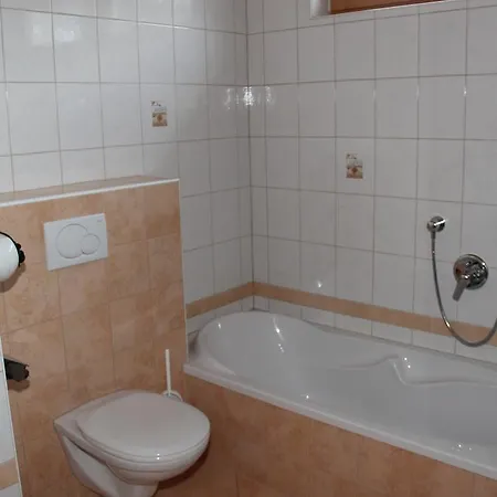 Juniorland Apartment *